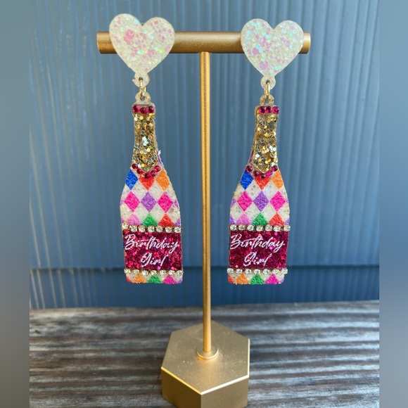 Birthday girl glitter dangle champagne earrings - Picture 3 of 4